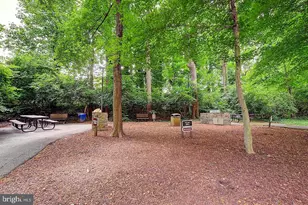 5225 Pooks Hill Rd, Bethesda, MD 20814 - Photo 33