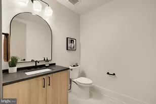 6916 Carmichael Ave, Bethesda, MD 20817 - Photo 71