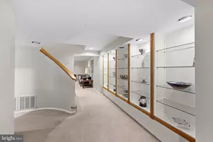 8217 Buckspark Ln W, Potomac, MD 20854 - Photo 25