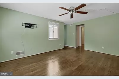 19621 Sparr Spring Road, Montgomery Village, MD 20886 - Photo 5