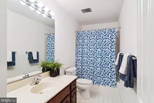 10940 Brewer House Rd, Rockville, MD 20852 - Photo 23