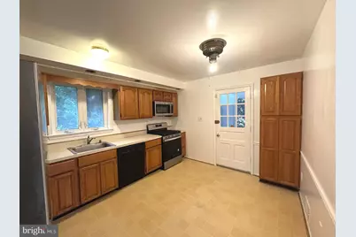 4037 Olney Laytonsville Road, Olney, MD 20832 - Photo 11