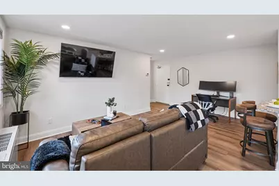 8601 Manchester Road #220, Silver Spring, MD 20901 - Photo 3