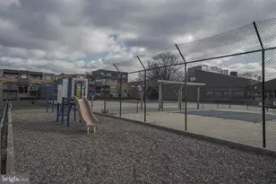 454 Girard St, Gaithersburg, MD 20877 - Photo 41