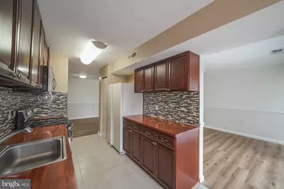 454 Girard Street #103, Gaithersburg, MD 20877 - Photo 19