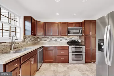 3920 Dunes Way, Burtonsville, MD 20866 - Photo 13