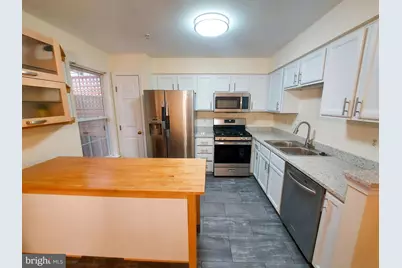 13654 Palmetto Circle, Germantown, MD 20874 - Photo 11