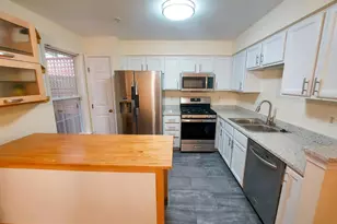 13654 Palmetto Cir, Germantown, MD 20874 - Photo 11