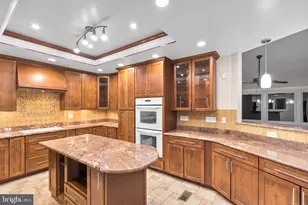 7711 Arrowood Ct, Bethesda, MD 20817 - Photo 15