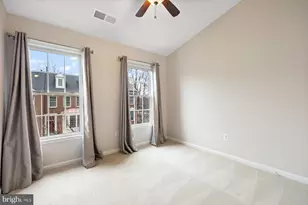 11909 Grey Hollow Ct, Rockville, MD 20852 - Photo 21