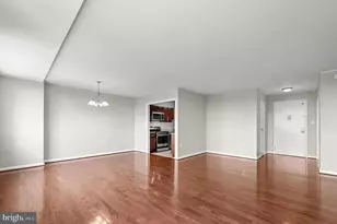 10500 Rockville Pike, Rockville, MD 20852 - Photo 7