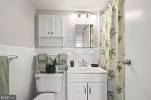 10500 Rockville Pike, Rockville, MD 20852 - Photo 13