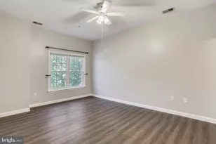 15301 Diamond Cove Terrace, Rockville, MD 20850 - Photo 7