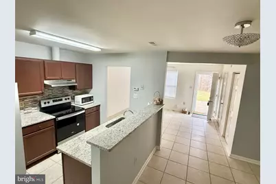 10128 Reprise Drive, Rockville, MD 20850 - Photo 7