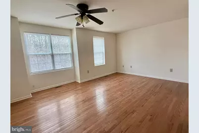 10128 Reprise Drive, Rockville, MD 20850 - Photo 11