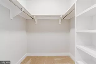 10326 Grosvenor Pl, North Bethesda, MD 20852 - Photo 19