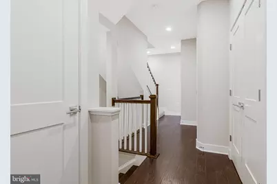 10326 Grosvenor Place, North Bethesda, MD 20852 - Photo 13