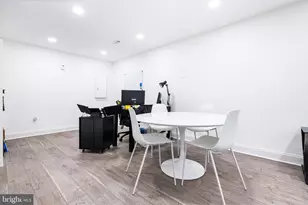 5020 River Rd, Bethesda, MD 20816 - Photo 25