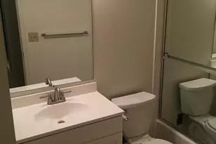 1 Apricot Ct, Gaithersburg, MD 20878 - Photo 5