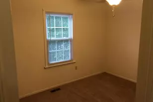 1 Apricot Ct, Gaithersburg, MD 20878 - Photo 3