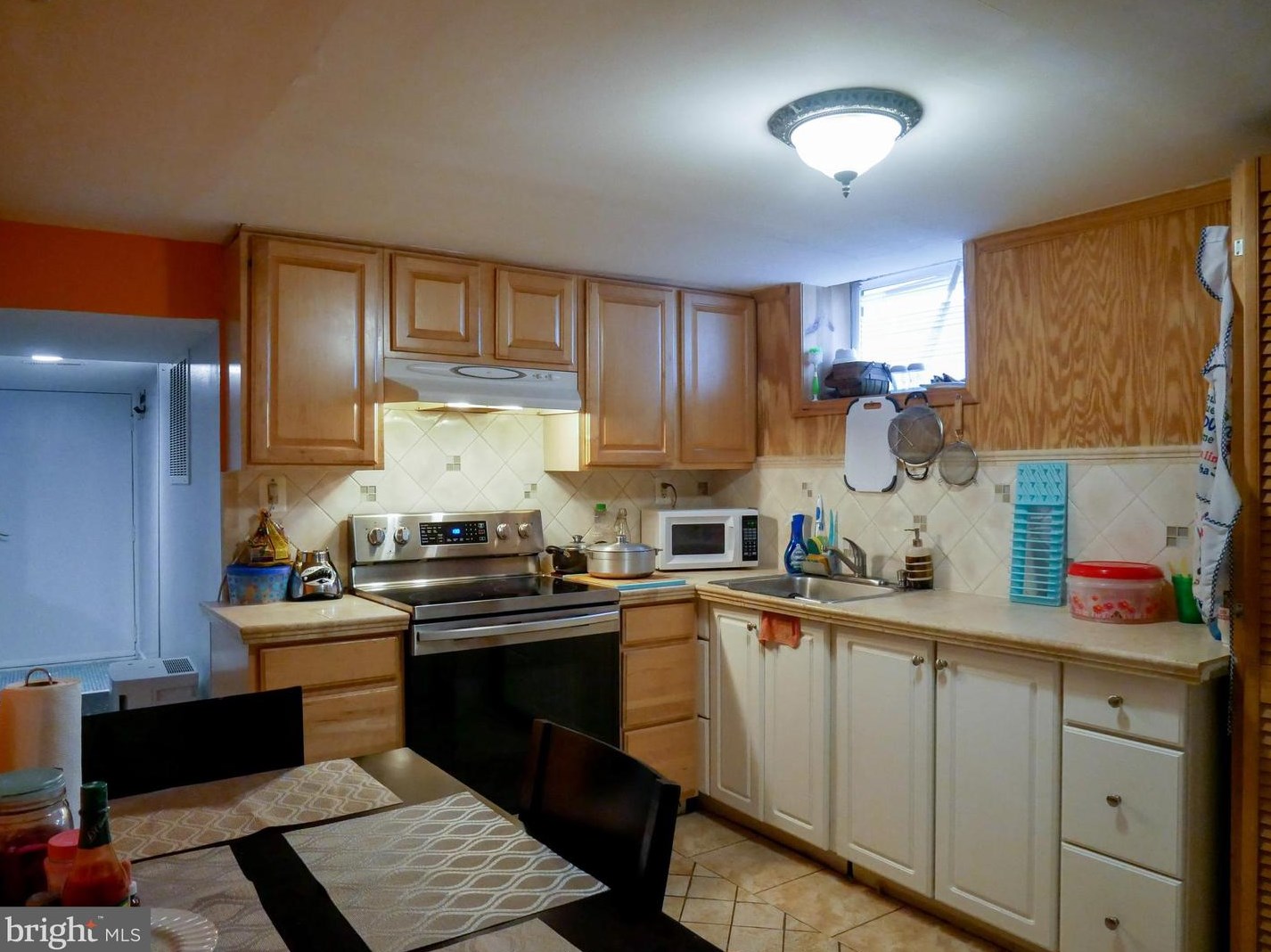 108 George St, Gaithersburg MD  20877-1932 exterior