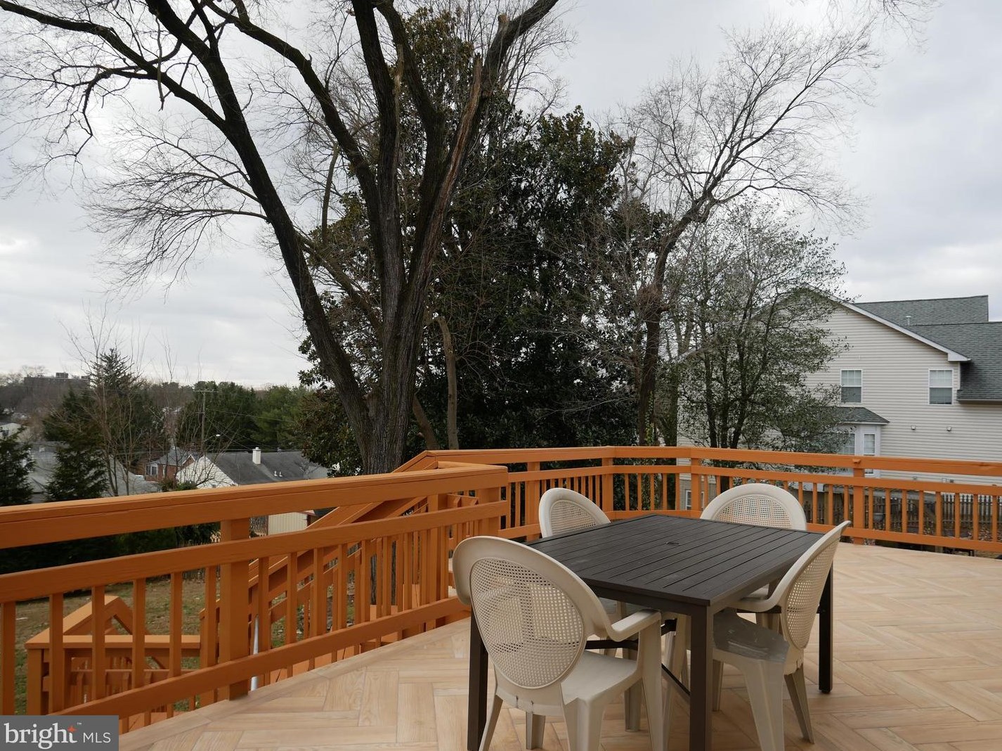 108 George St, Gaithersburg MD  20877-1932 exterior