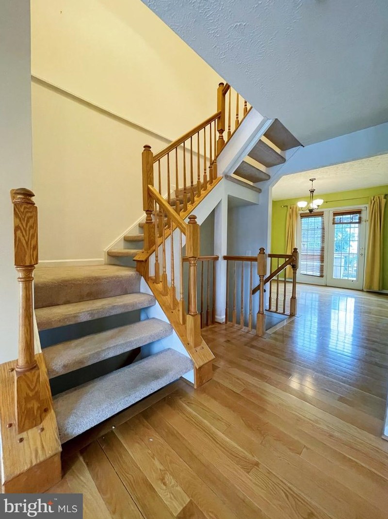 1244 Travis View Ct, Gaithersburg MD  20879-3299 exterior