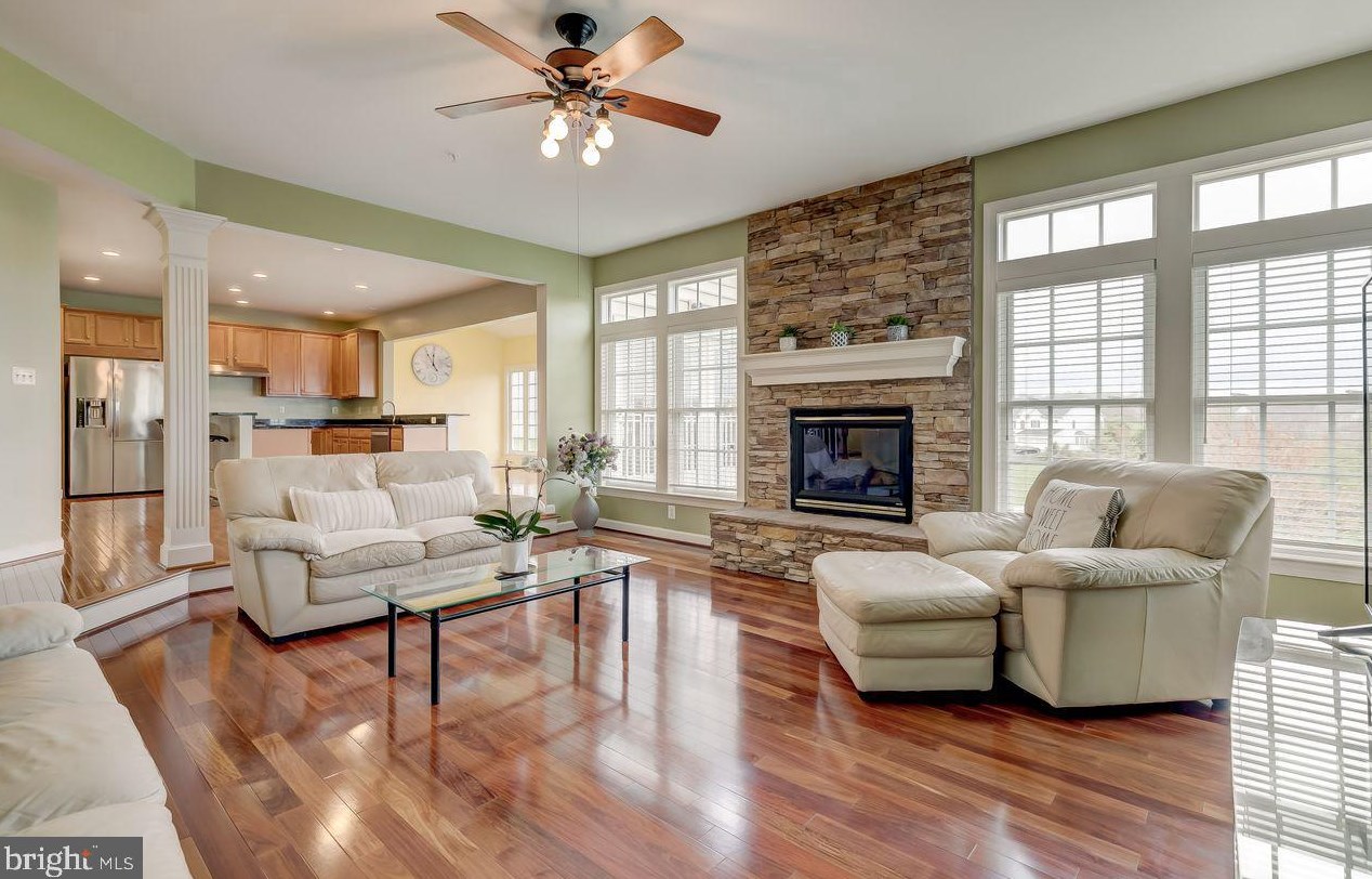 13215 Dutrow Dr, Clarksburg MD  20871-4345 exterior