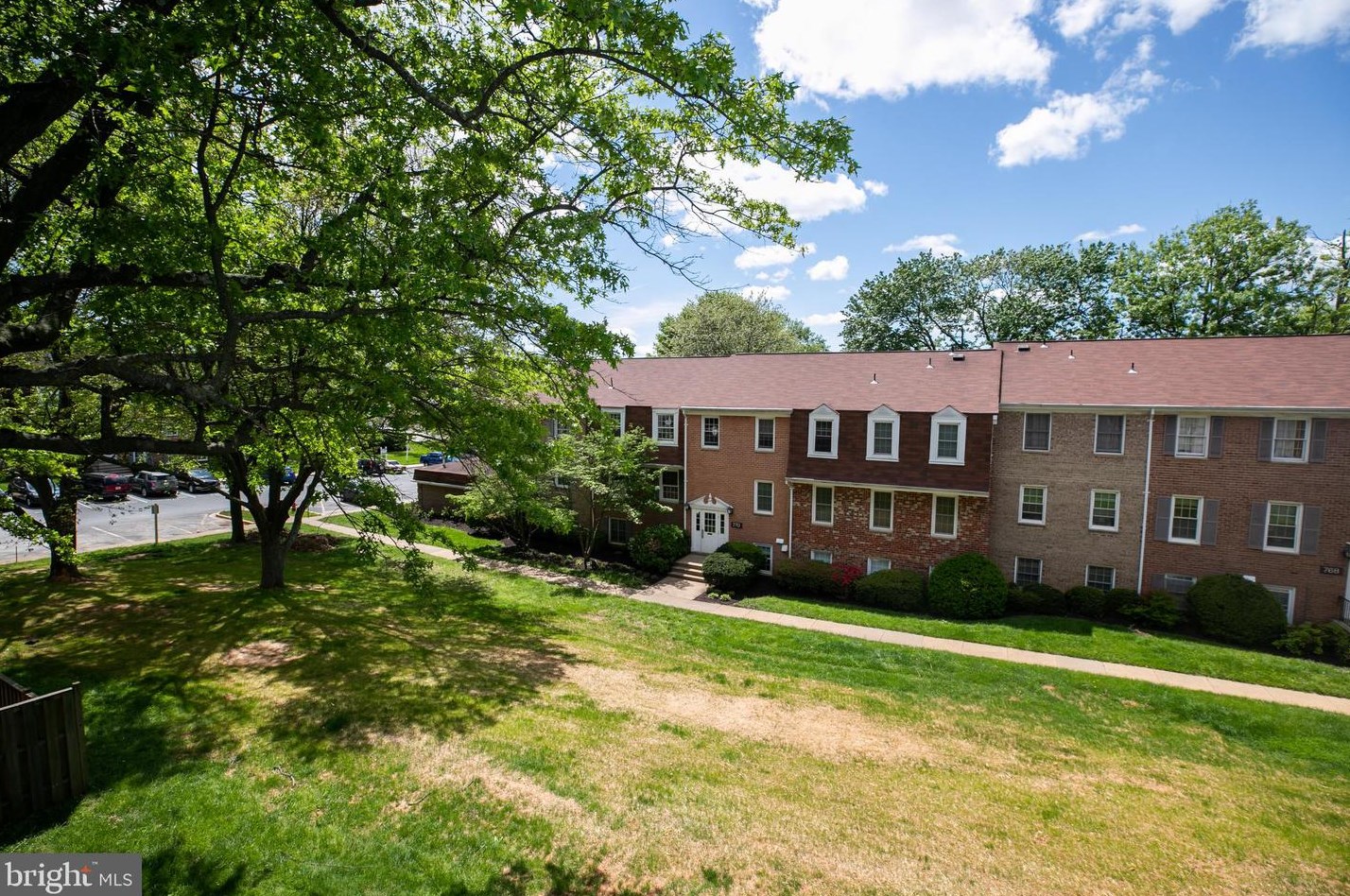 762 Quince Orchard Blvd, Gaithersburg MD  20878-1524 exterior