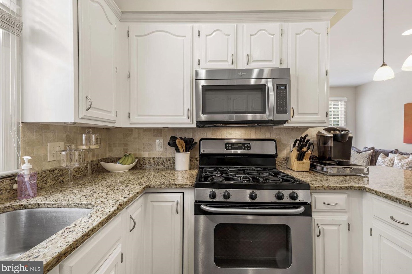 349 Chestertown St, Gaithersburg MD  20878-5687 exterior