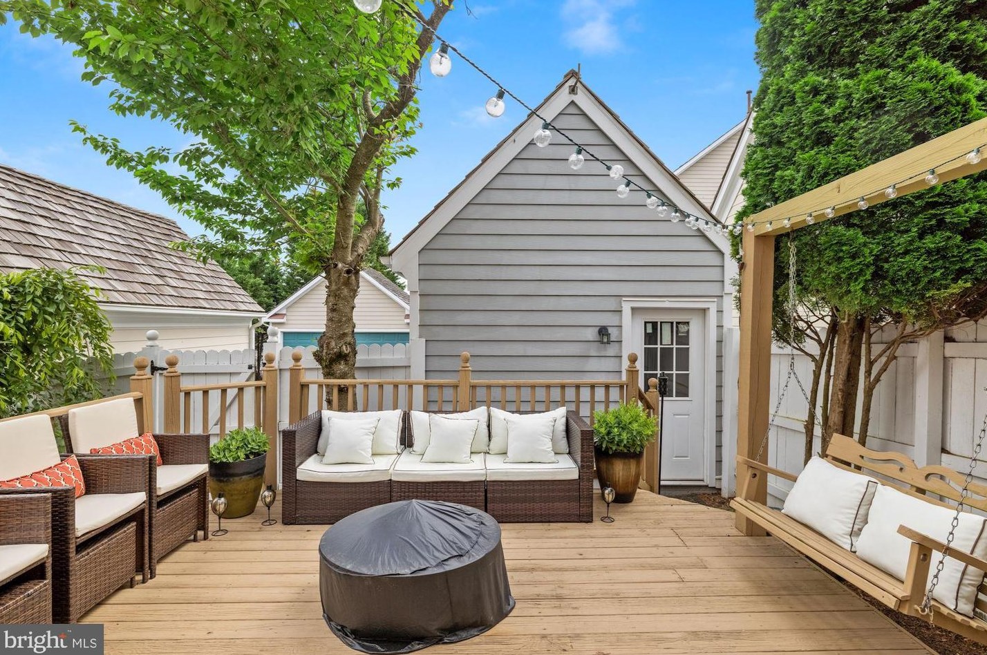 349 Chestertown St, Gaithersburg MD  20878-5687 exterior