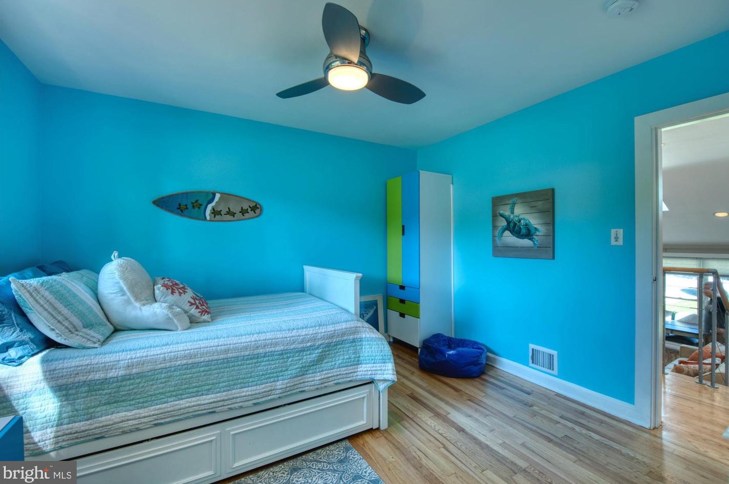 4522 Traymore St, Bethesda MD  20814-3965 exterior