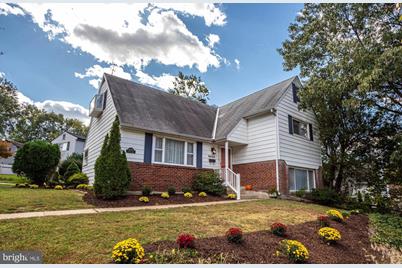 6005 Mustang Drive - Photo 1