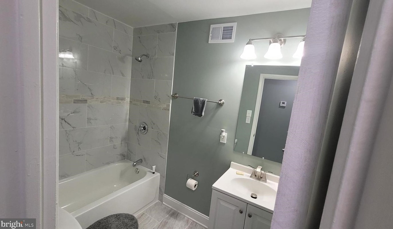 5507 Helmont Dr, Oxon Hill MD  20745-3230 exterior