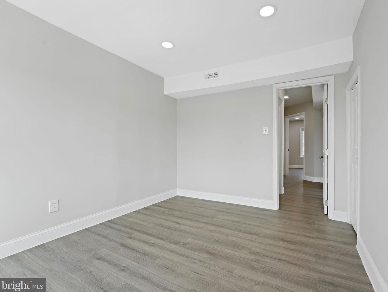 411 Dateleaf Ave, Capitol Heights MD  20743-2527 exterior