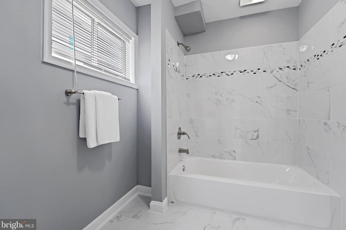 411 Dateleaf Ave, Capitol Heights MD  20743-2527 exterior