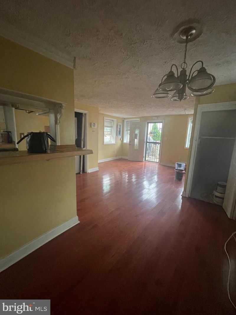 308 Cedarleaf Ave, Capitol Heights MD 20743-6004 exterior