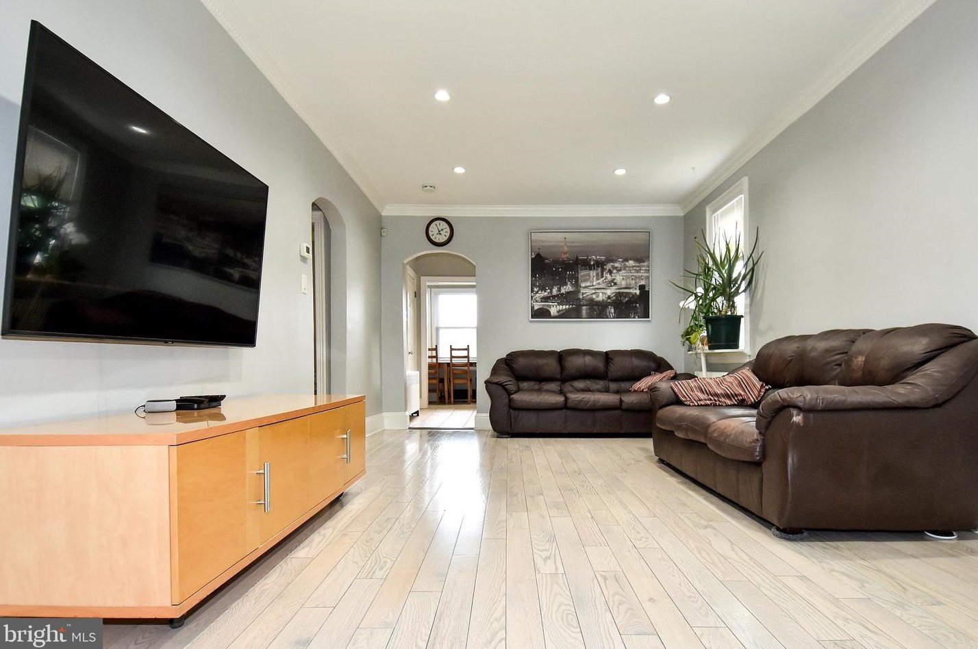 4718 Gunther St, Capitol Heights MD  20743-3925 exterior