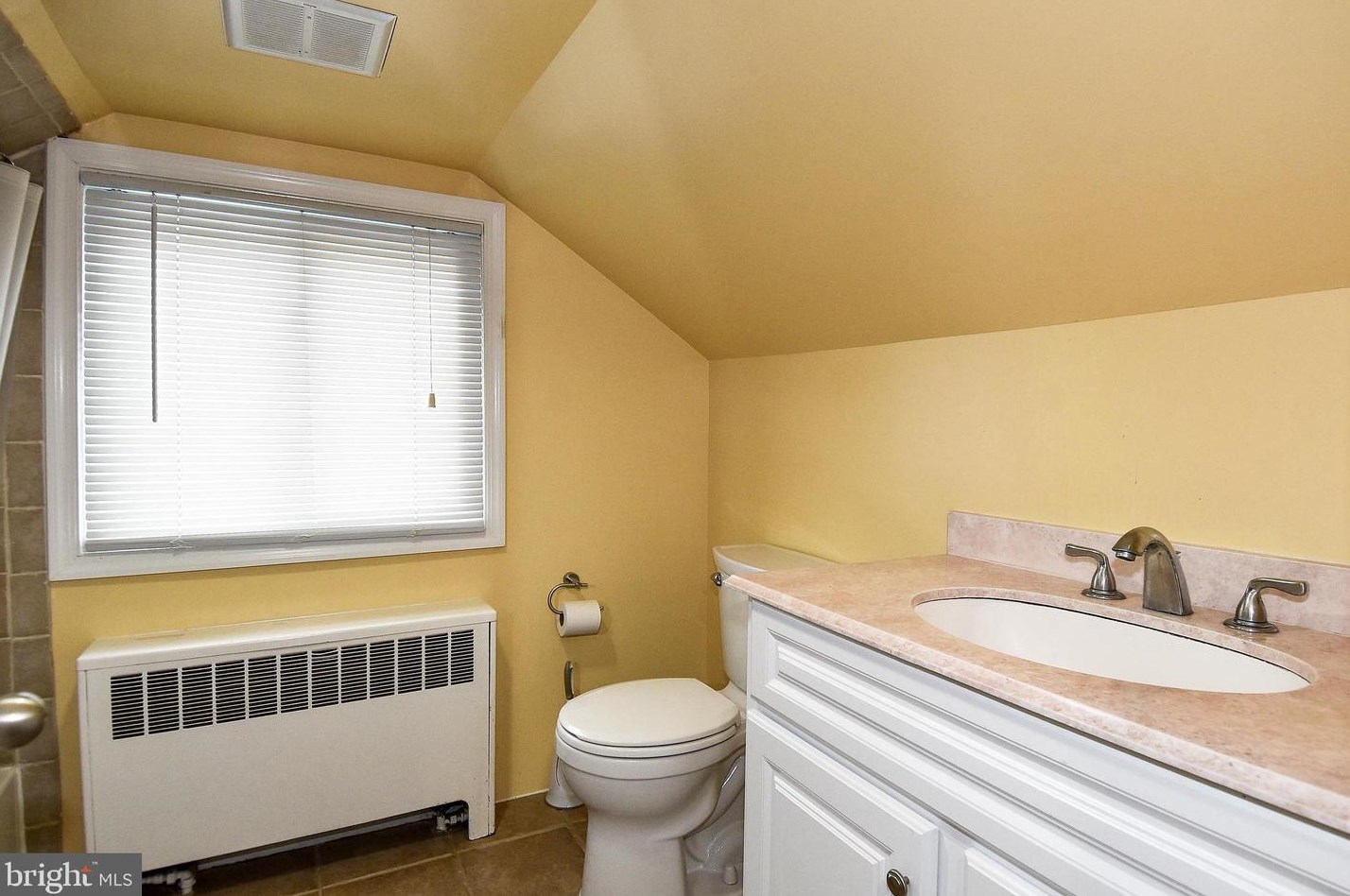 4718 Gunther St, Capitol Heights MD  20743-3925 exterior