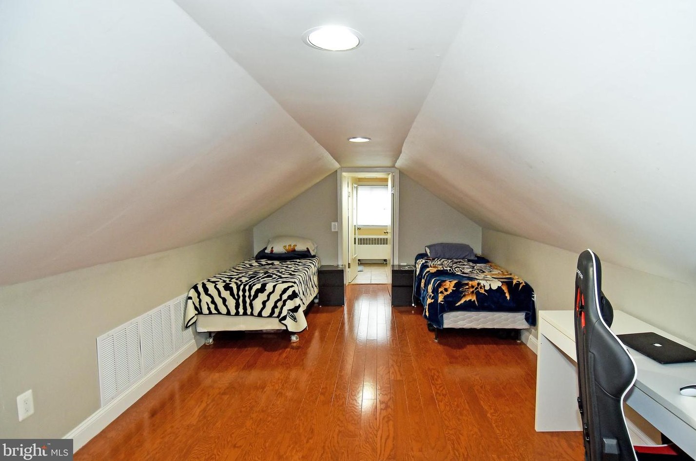 4718 Gunther St, Capitol Heights MD  20743-3925 exterior