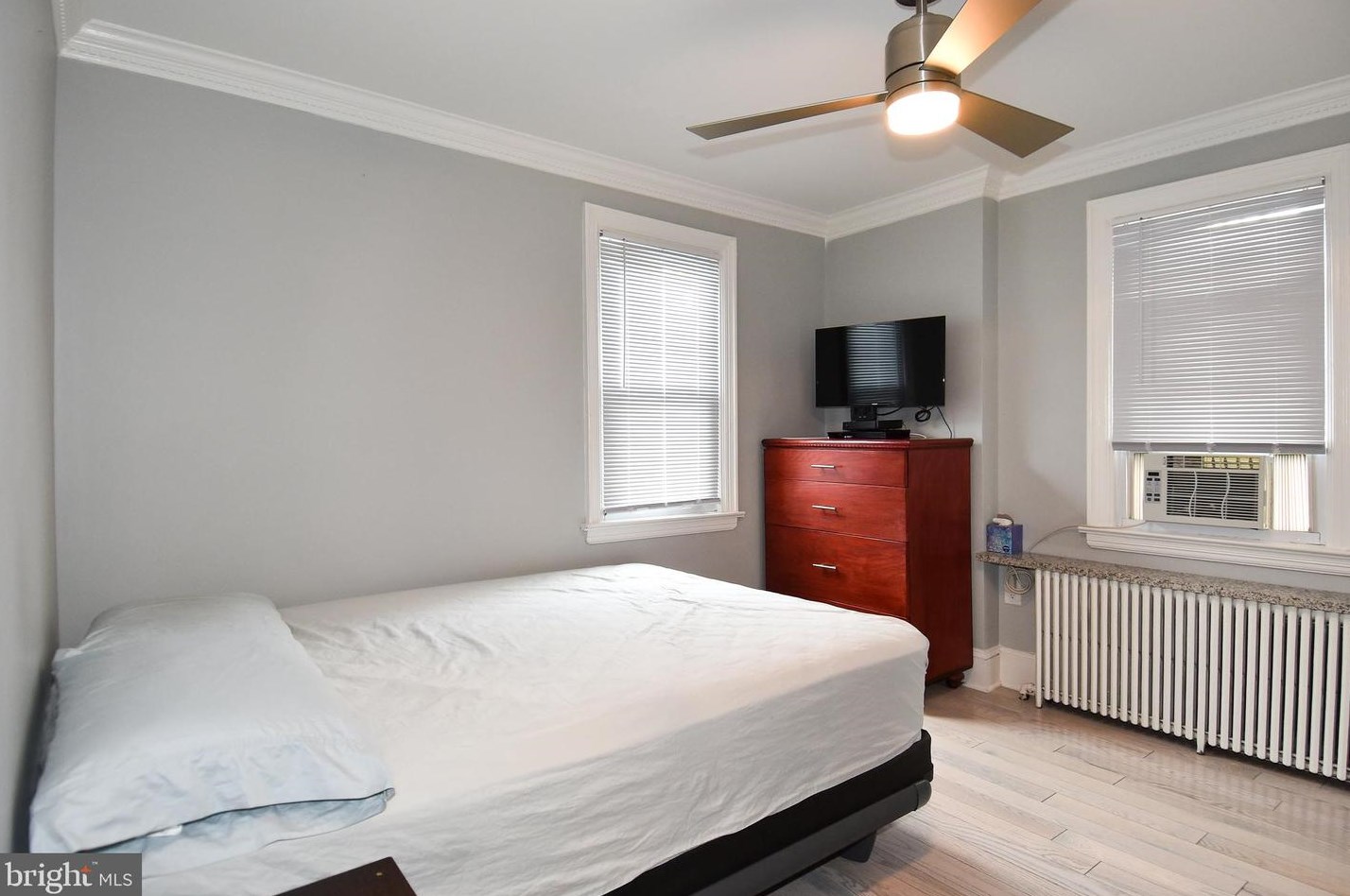 4718 Gunther St, Capitol Heights MD  20743-3925 exterior