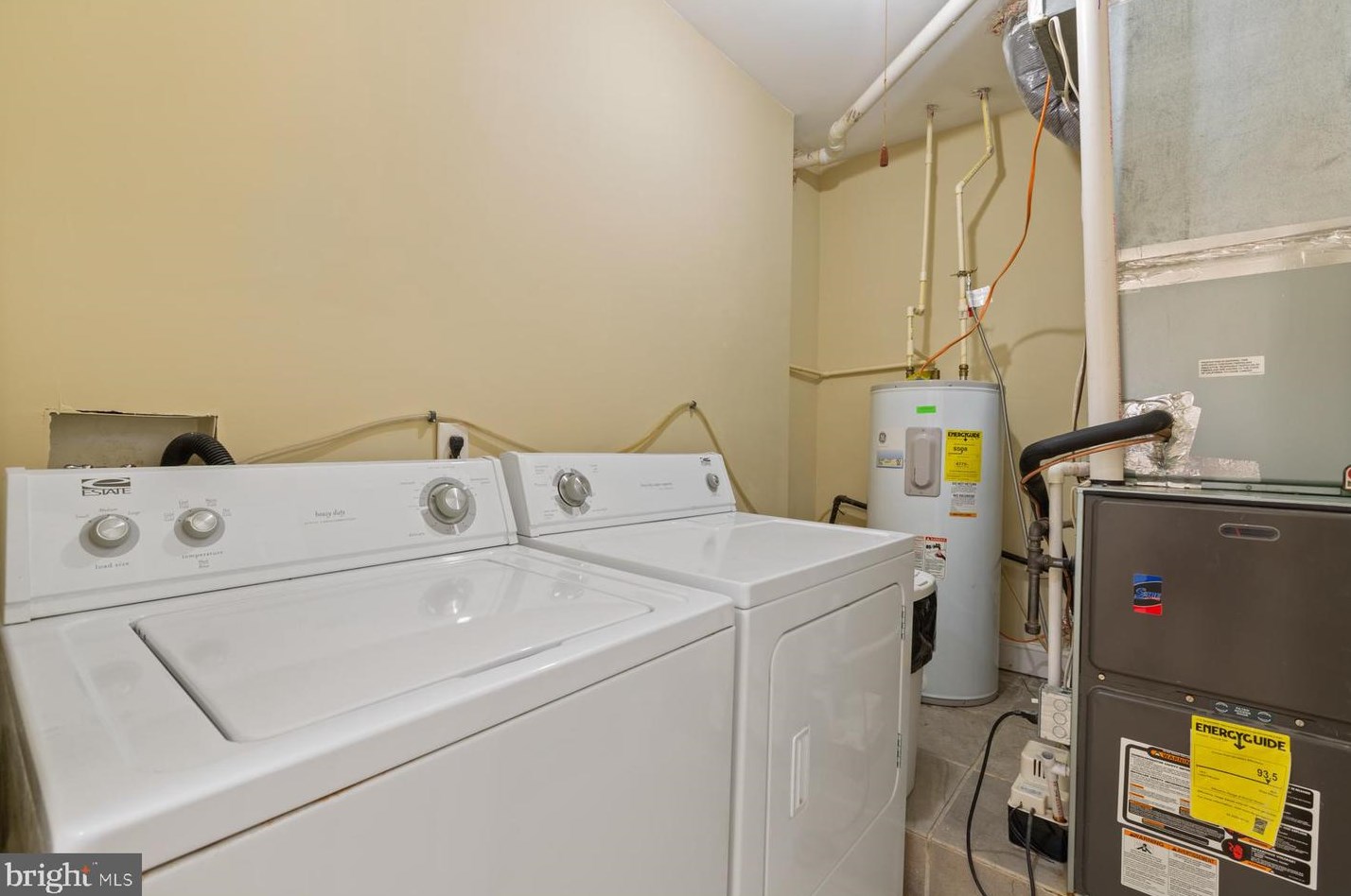 6309 Foote St, Capitol Heights MD 20743-1655 exterior