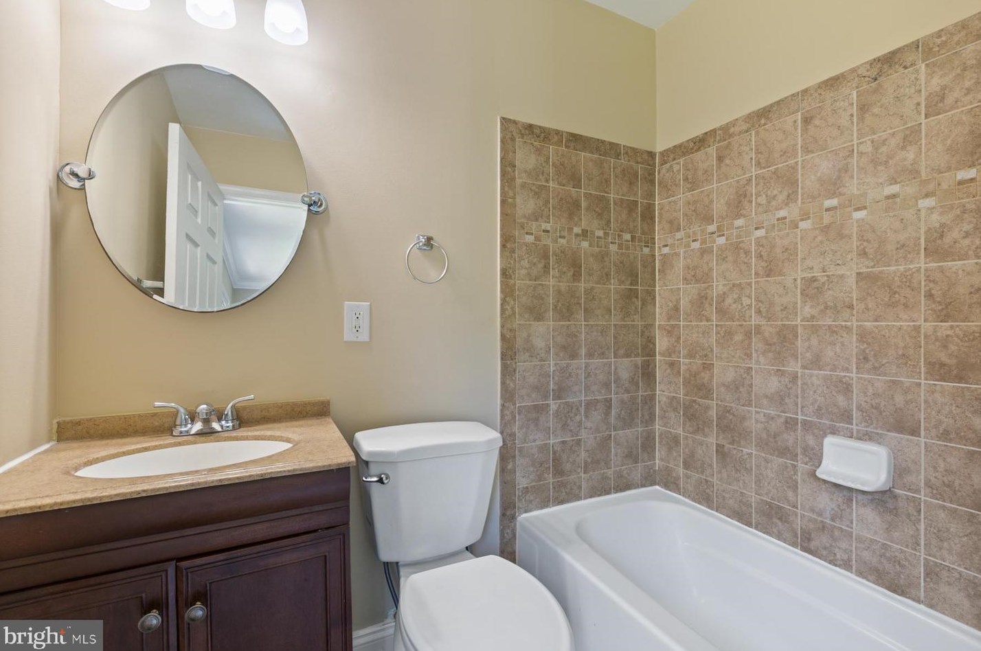 6309 Foote St, Capitol Heights MD 20743-1655 exterior