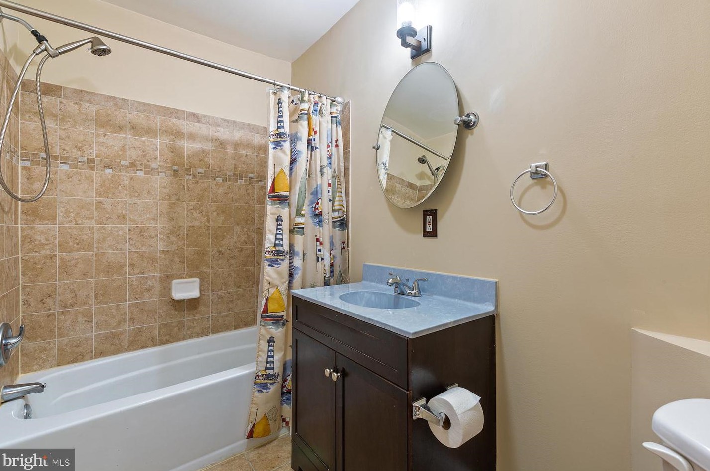 6309 Foote St, Capitol Heights MD 20743-1655 exterior