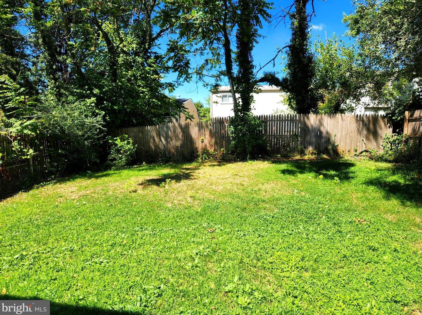 923 Clovis Ave, Capitol Heights MD 20743-3943 exterior