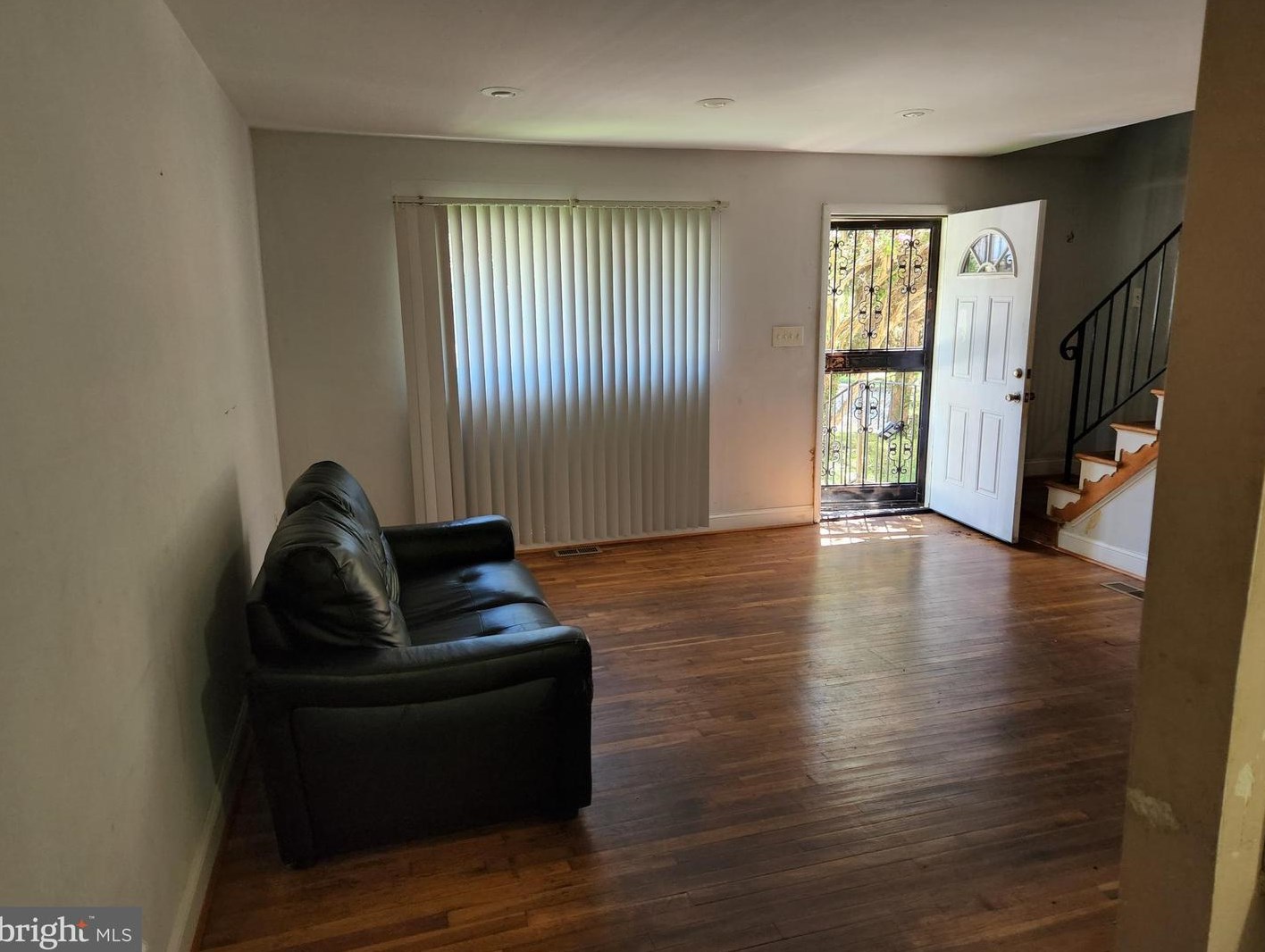 923 Clovis Ave, Capitol Heights MD  20743-3943 exterior