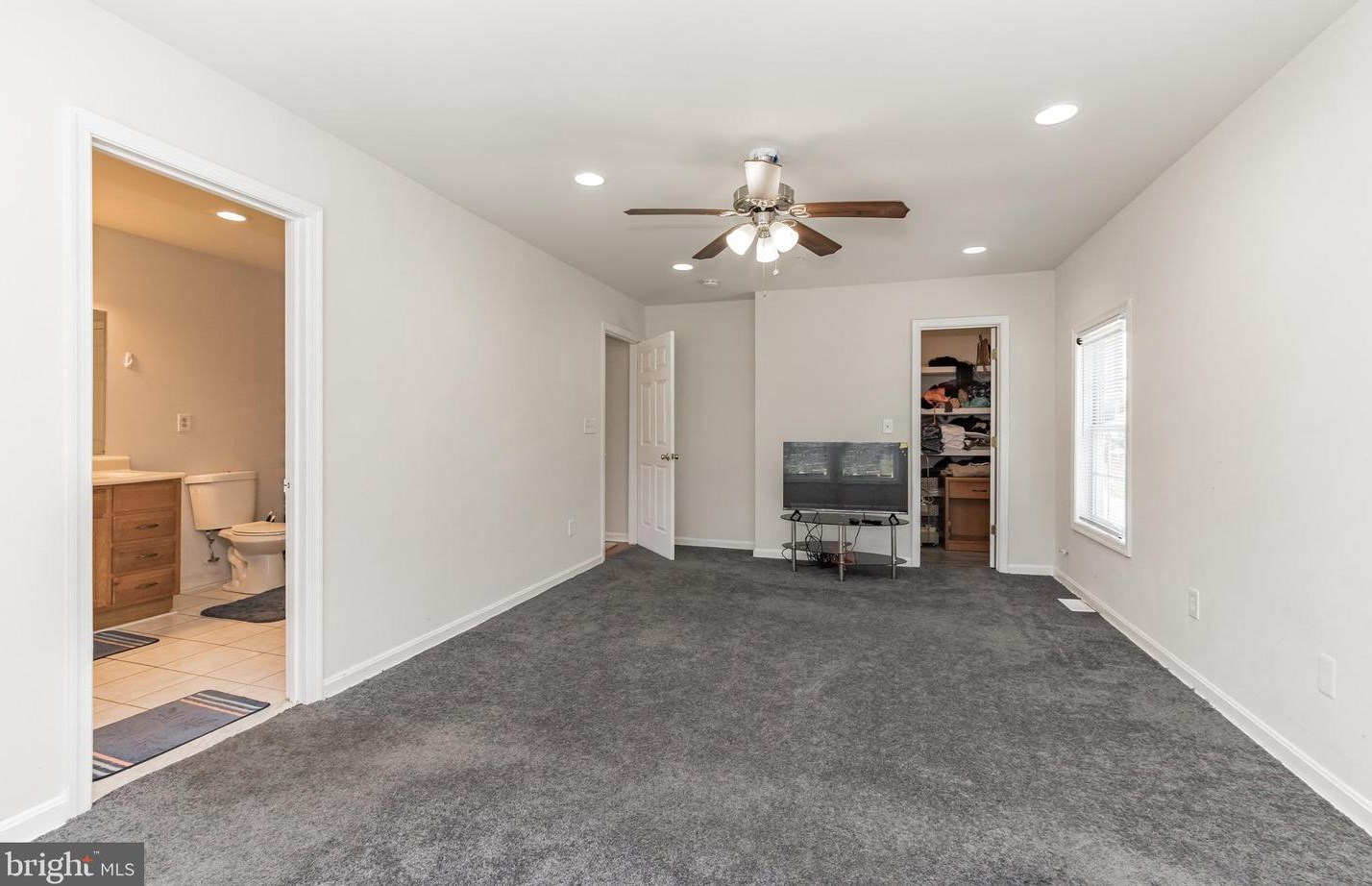 5411 Sheriff Rd, Capitol Heights MD  20743-1411 exterior