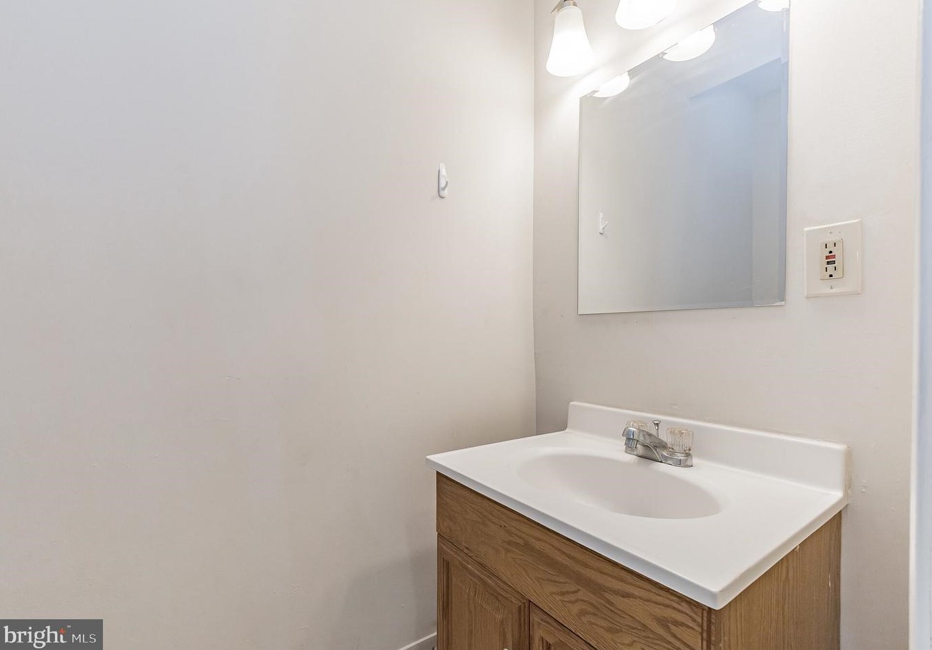 5411 Sheriff Rd, Capitol Heights MD  20743-1411 exterior