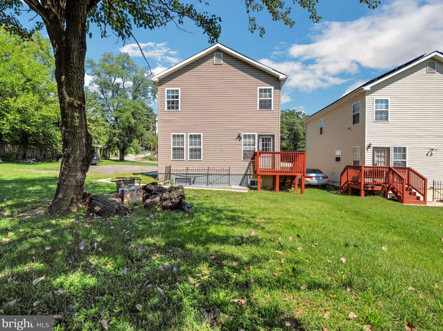 5411 Sheriff Rd, Capitol Heights MD  20743-1411 exterior