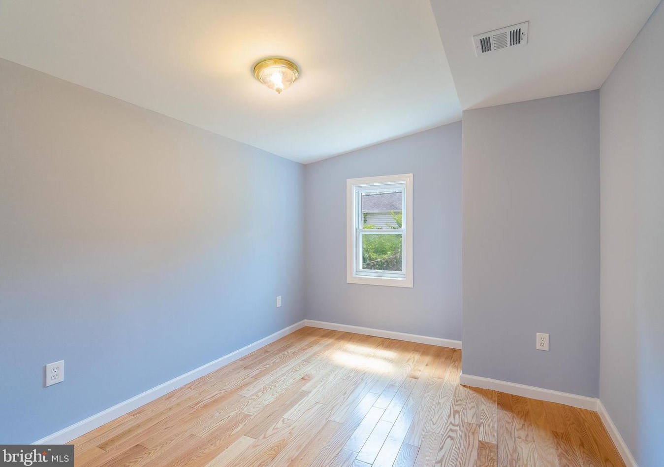 1511 Rollins Ave, Capitol Heights MD 20743-3104 exterior